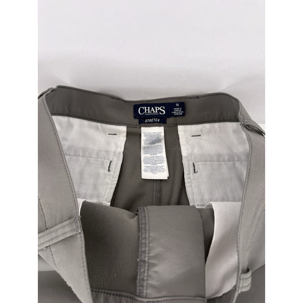 Chaps Golf Shorts Men's 36 Zip Pocket Gray Tech Stretch Flat Front Chino - Picture 2 of 4